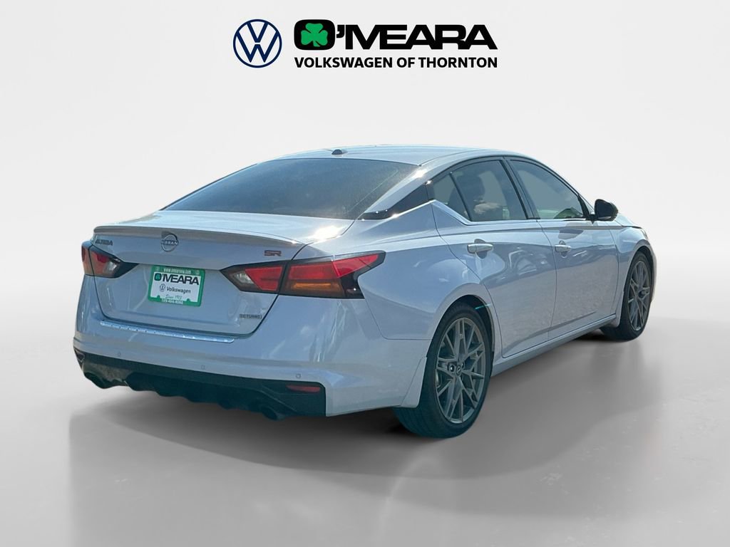 Used 2023 Nissan Altima 2.0 SR FWD image 5