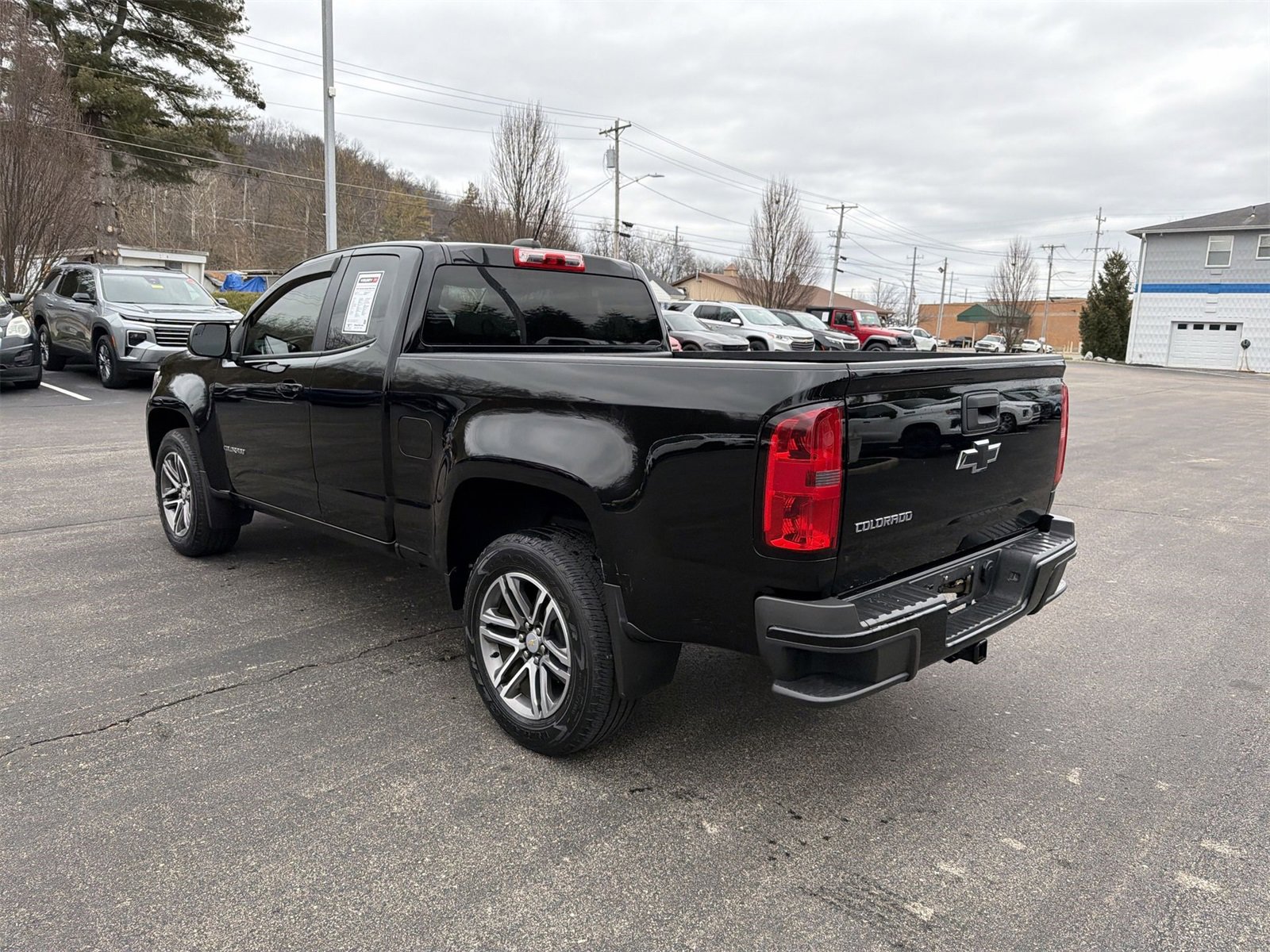 Used 2020 Chevrolet Colorado W/T w/ Custom Special Edition image 6