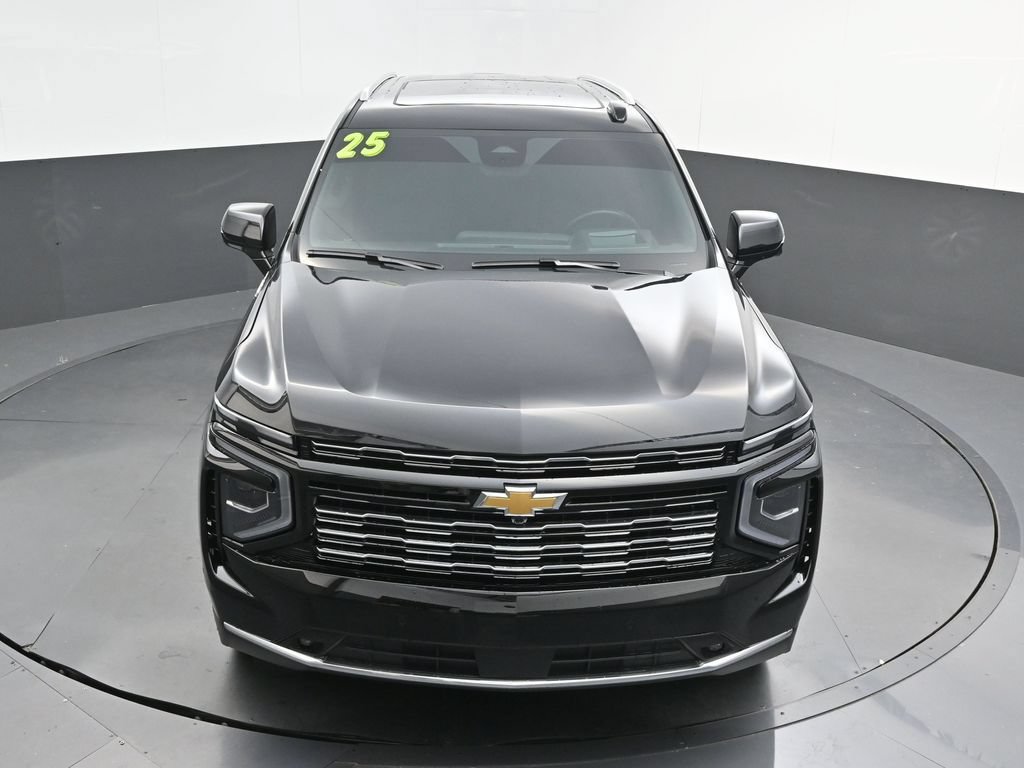 Used 2025 Chevrolet Tahoe High Country AWD/4WD image 41