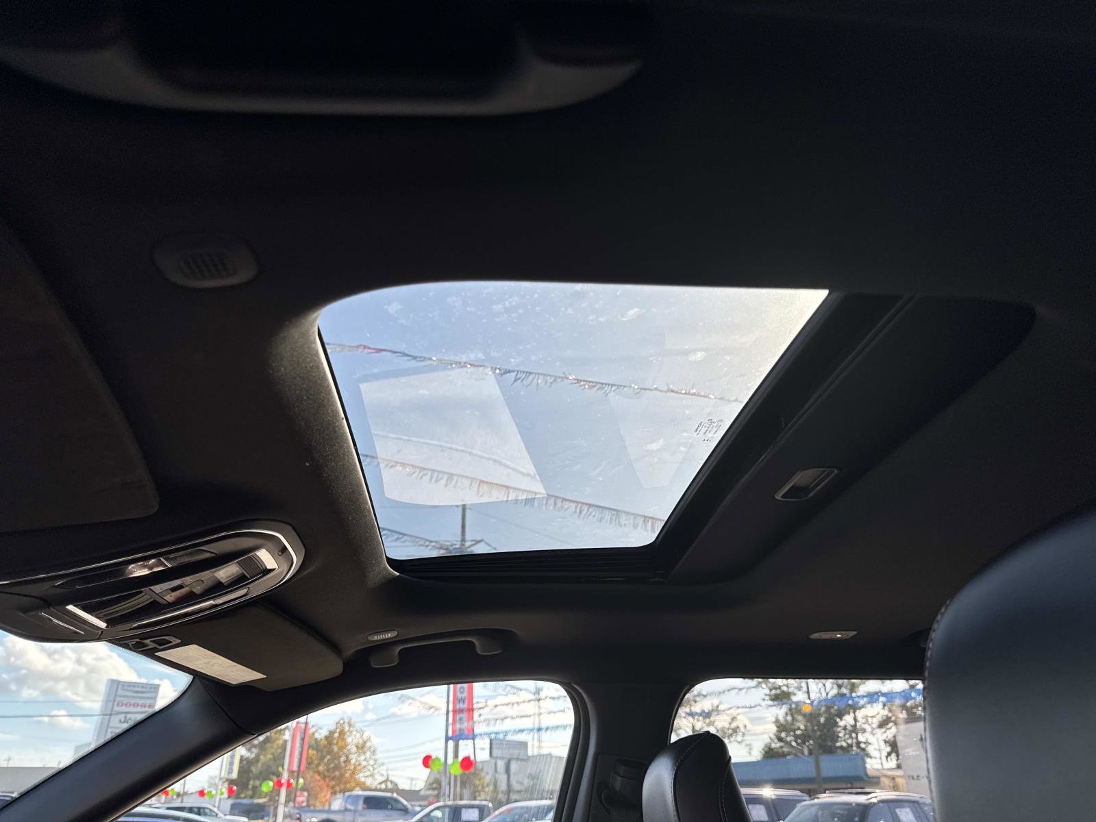 Used 2024 Jeep Grand Cherokee L Altitude image 20