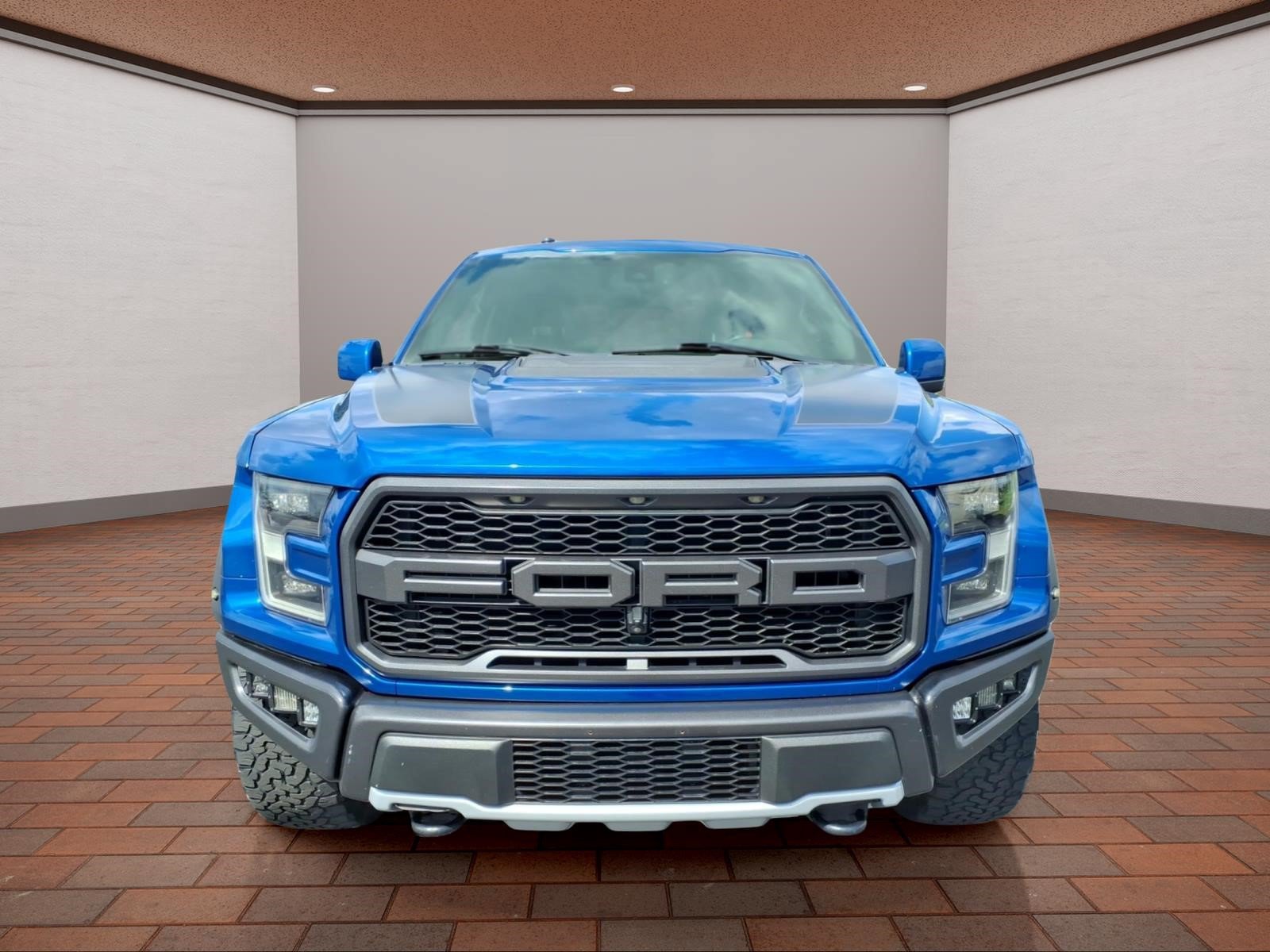 Used 2018 Ford F150 Raptor w/ Equipment Group 802A Luxury AWD/4WD video 3