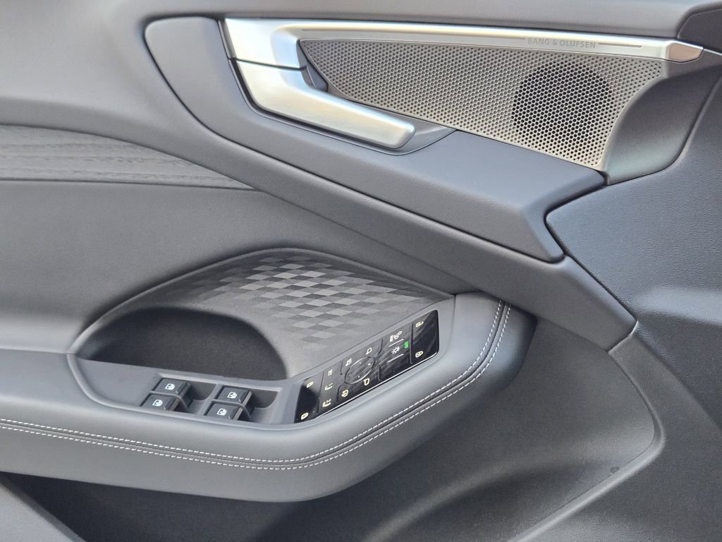 New 2025 Audi A5 2.0T Prestige image 27