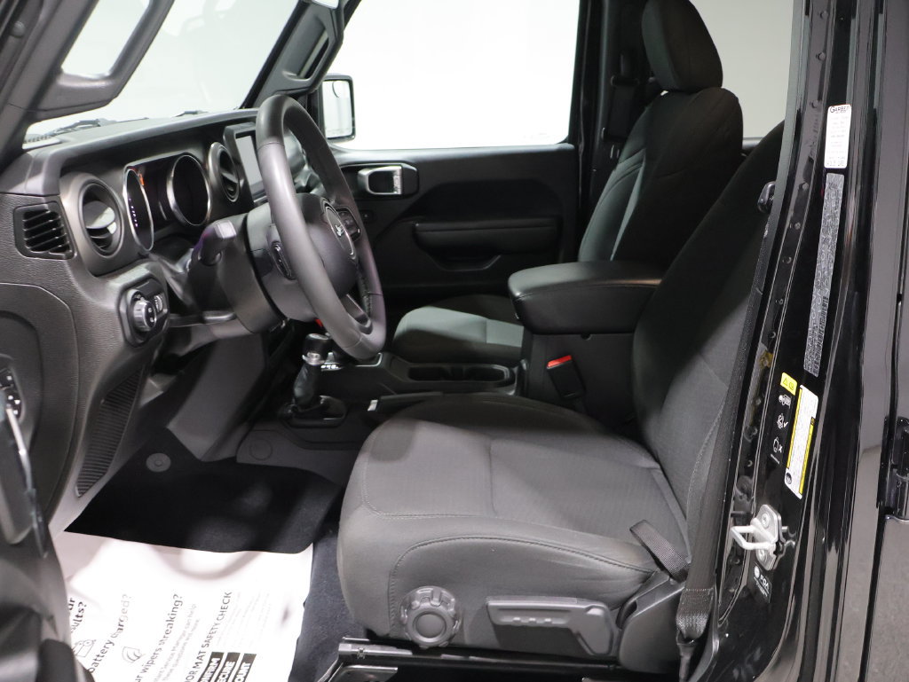 Used 2023 Jeep Gladiator Sport AWD/4WD image 10