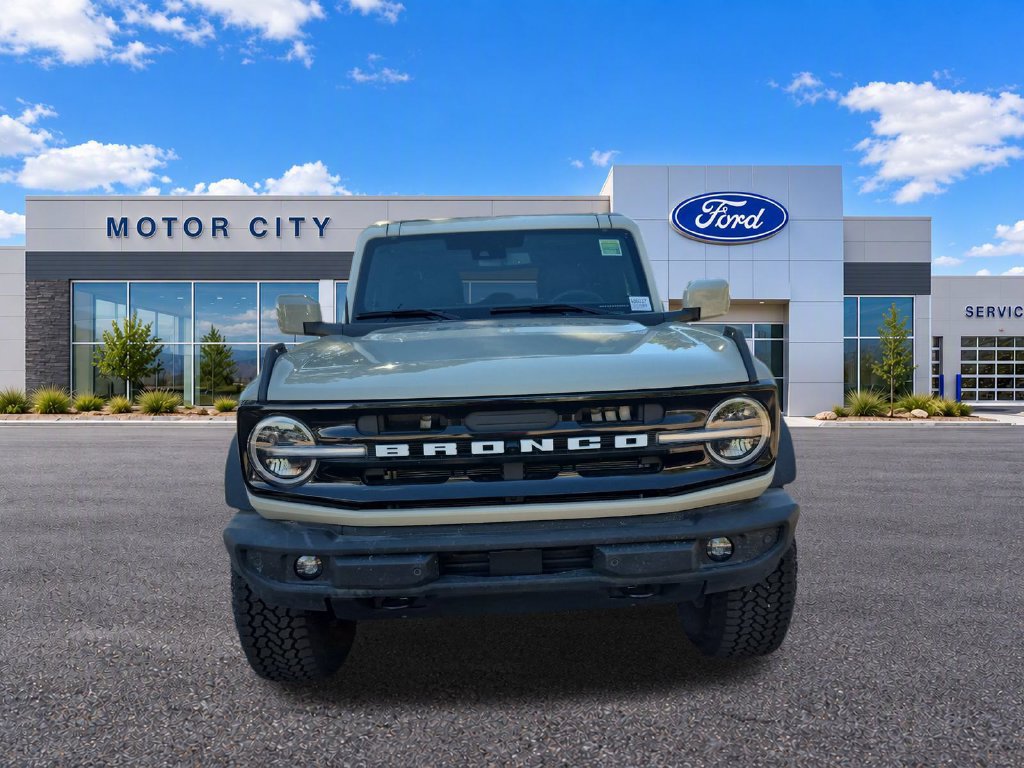 New 2026 Ford Bronco Outer Banks w/ Sasquatch Package AWD/4WD image 8