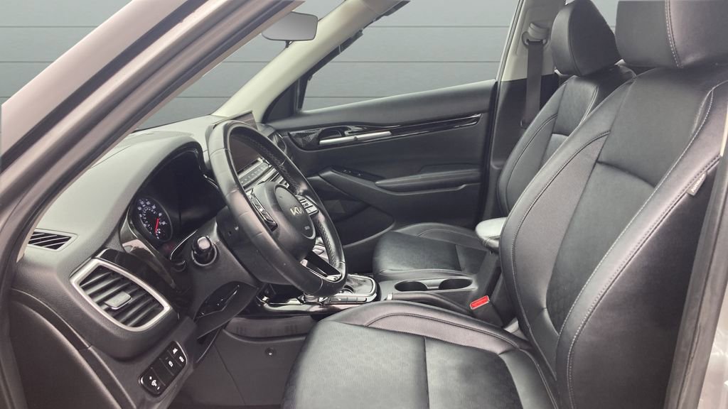 Used 2022 Kia Seltos EX AWD/4WD image 31