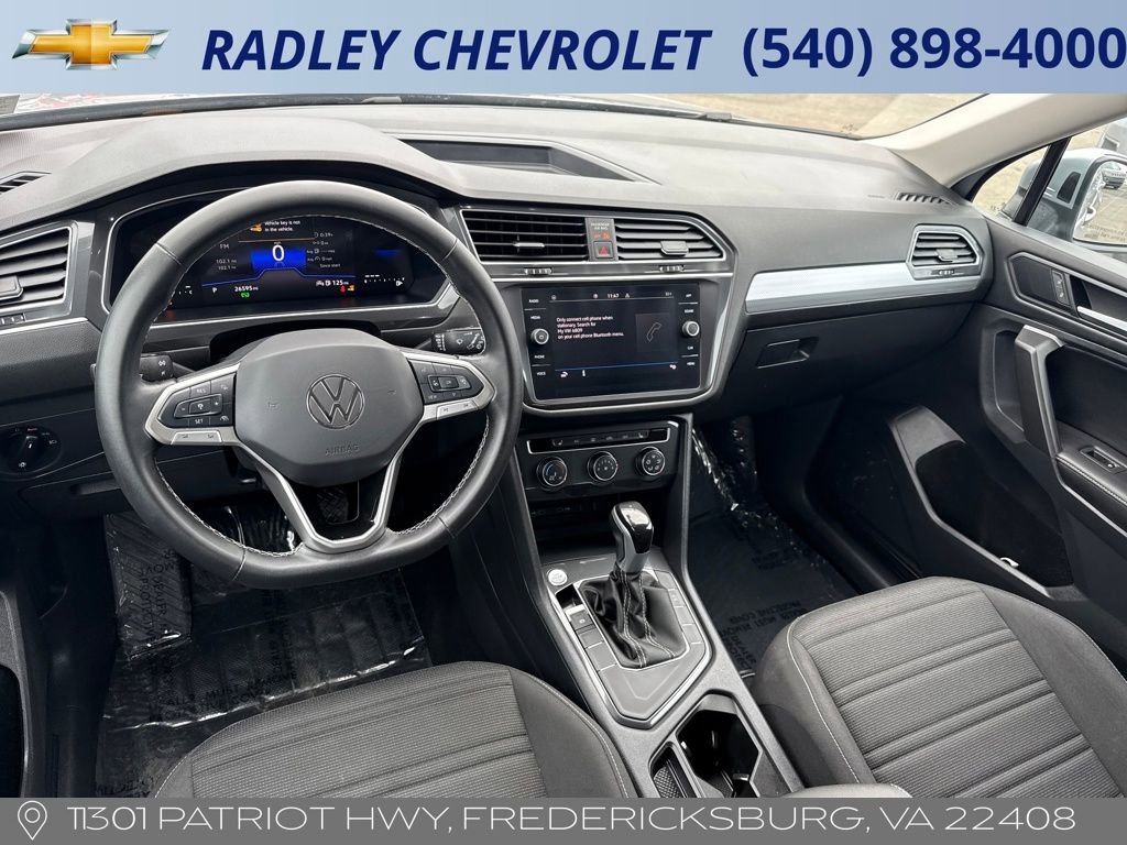 Used 2024 Volkswagen Tiguan S image 14