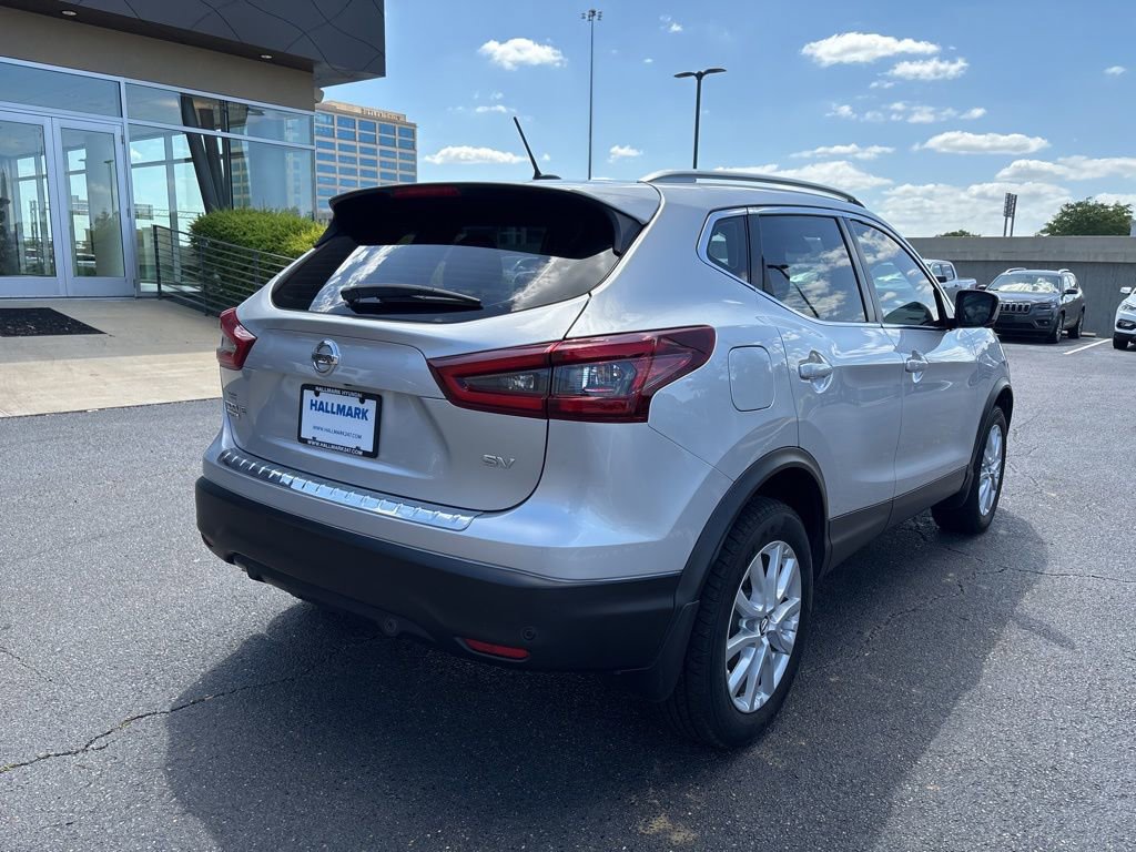 Used 2022 Nissan Rogue Sport SV w/ Technology Package FWD image 5