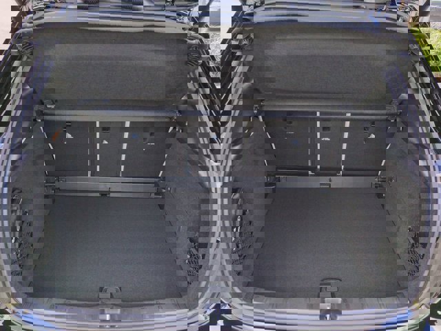 Used 2025 Mercedes-Benz GLA 250 image 13