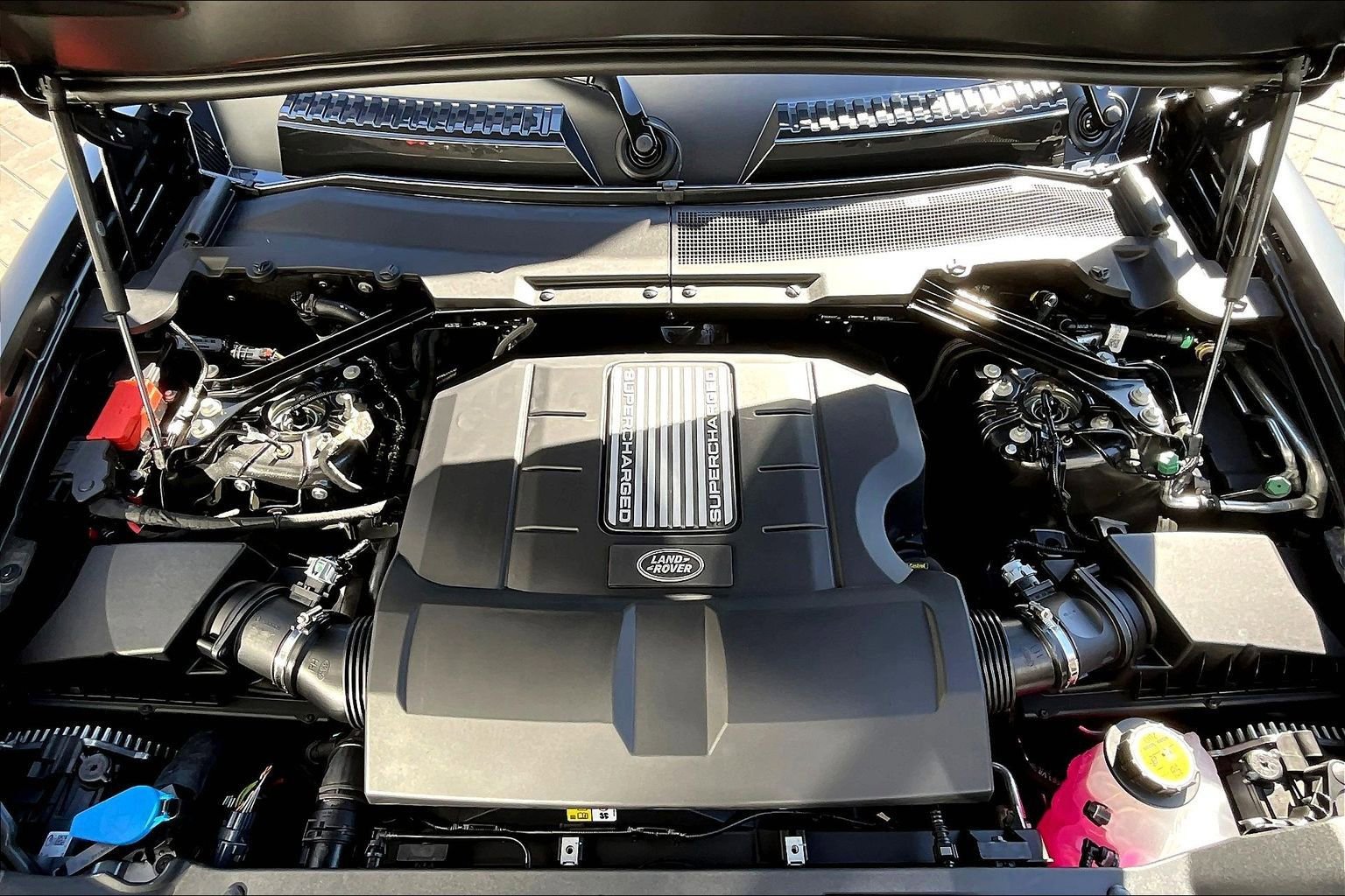 New 2026 Land Rover Defender 130 V8 image 12