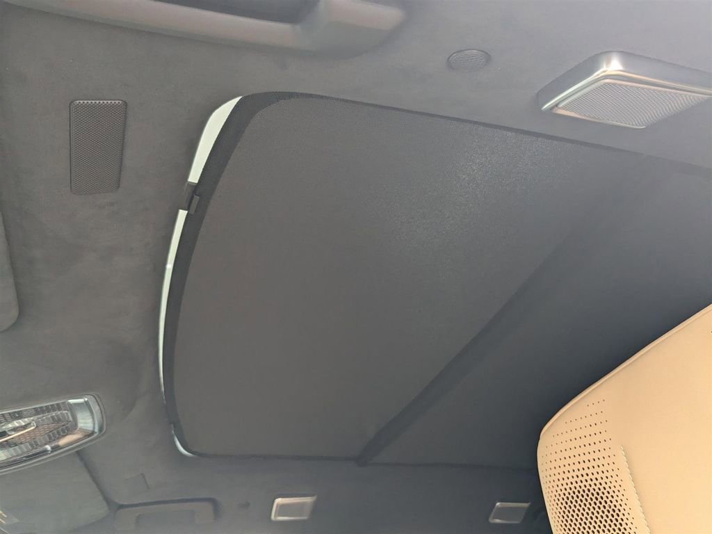 New 2025 Cadillac Escalade IQ Luxury 2 image 23