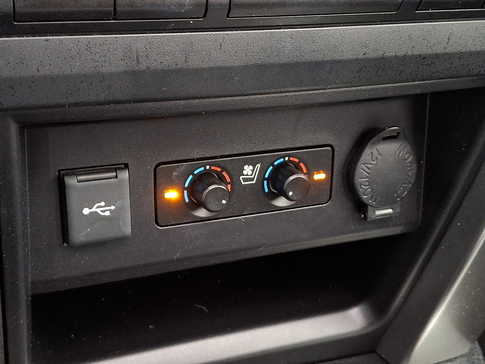 Used 2023 Toyota 4Runner Limited image 25