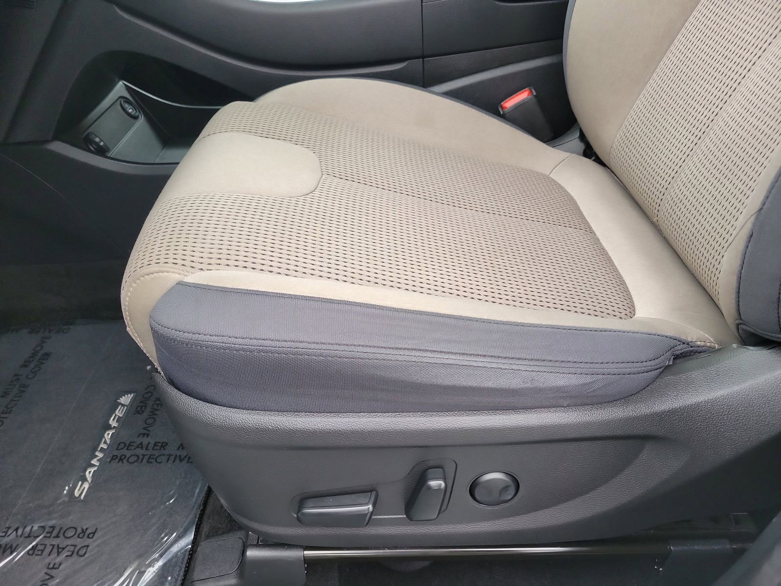 Certified 2022 Hyundai Santa Fe SEL image 20