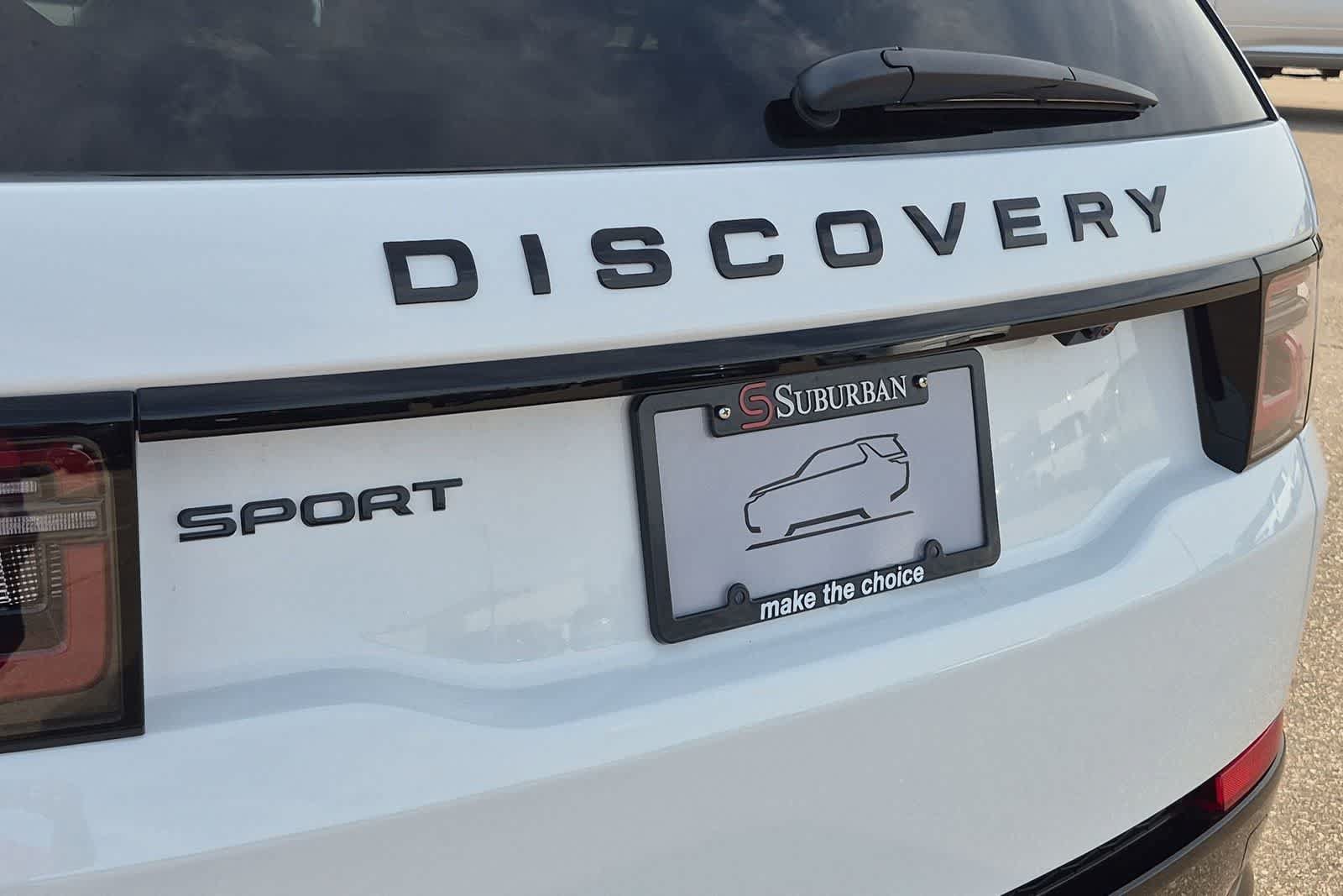 New 2026 Land Rover Discovery Sport Landmark AWD/4WD image 9