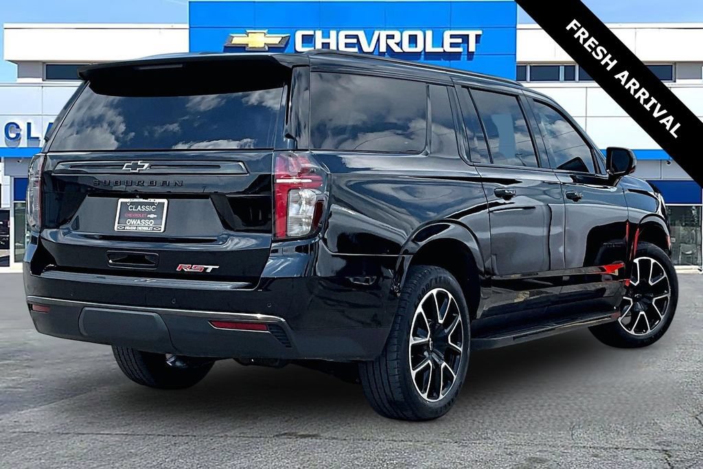 Used 2021 Chevrolet Suburban RST AWD/4WD image 18