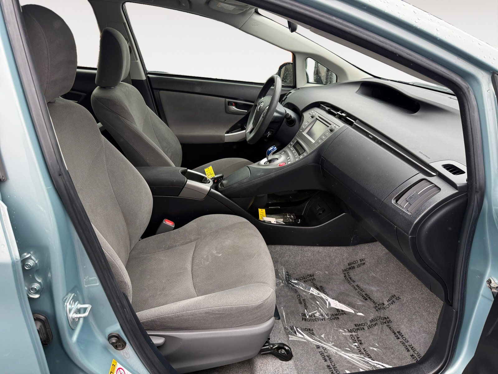 Used 2015 Toyota Prius Two image 19