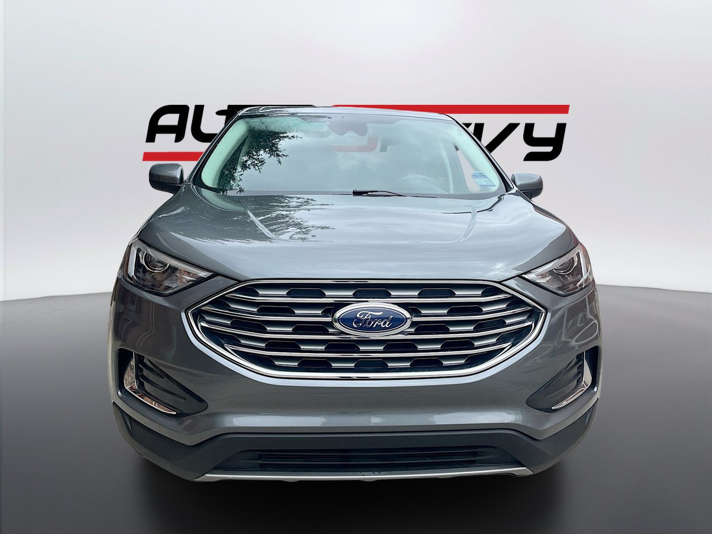 Used 2022 Ford Edge SEL AWD/4WD image 2