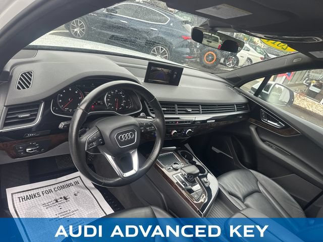 Used 2017 Audi Q7 3.0T Premium Plus w/ Premium Plus Package AWD/4WD image 12