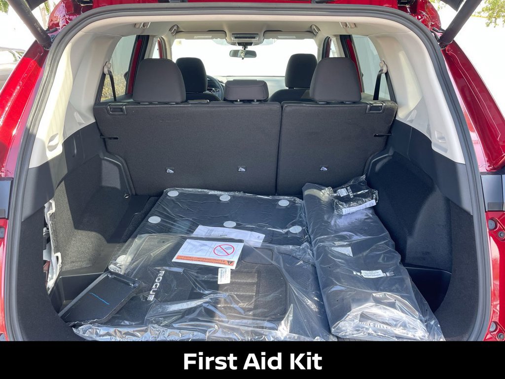 Certified 2026 Nissan Rogue SV AWD/4WD image 48