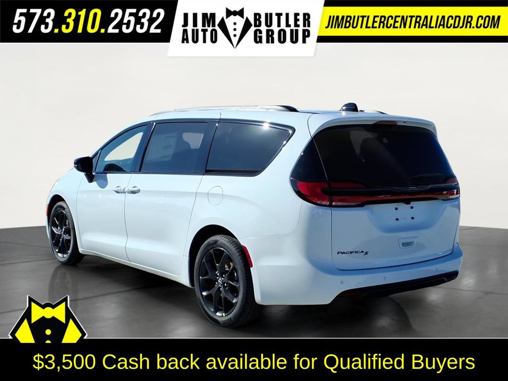 New 2026 Chrysler Pacifica Select w/ S Appearance Package FWD image 5