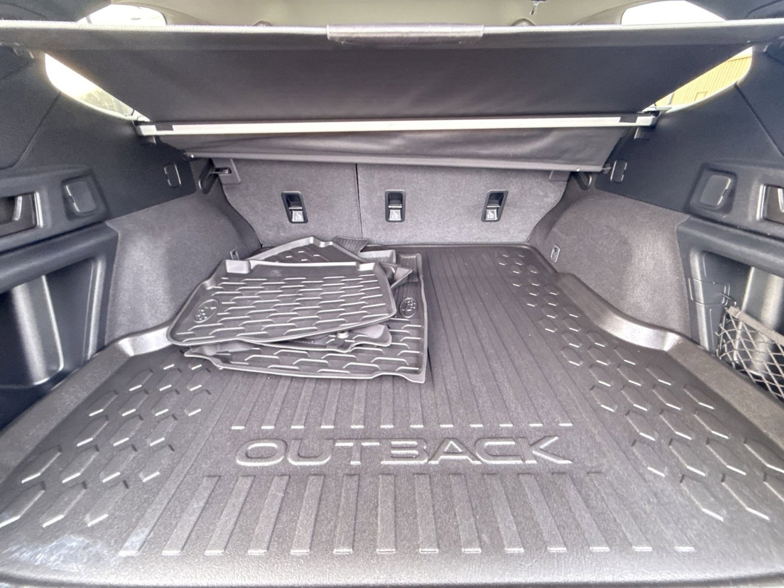 Used 2023 Subaru Outback Premium image 24