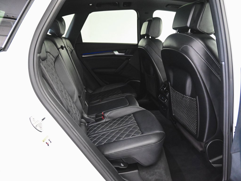Used 2025 Audi SQ5 Premium Plus w/ Premium Plus Package image 30