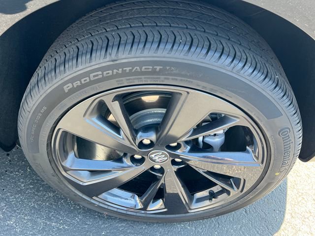 Certified 2025 Buick Envision Sport Touring AWD/4WD image 25