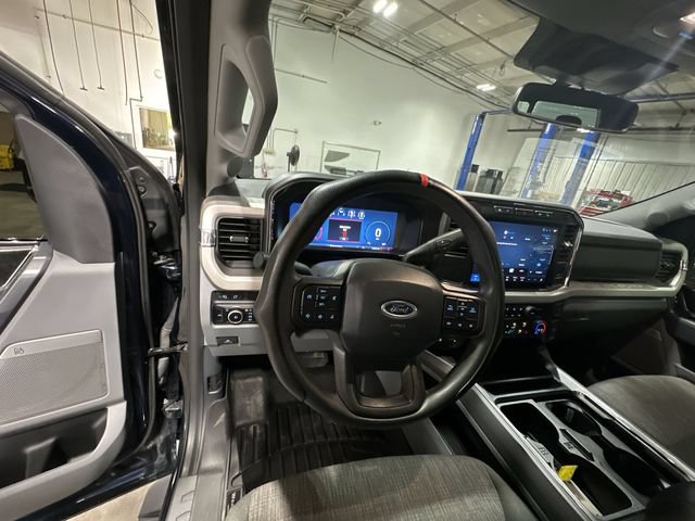 Used 2024 Ford F250 XLT w/ XLT Premium Package AWD/4WD image 15