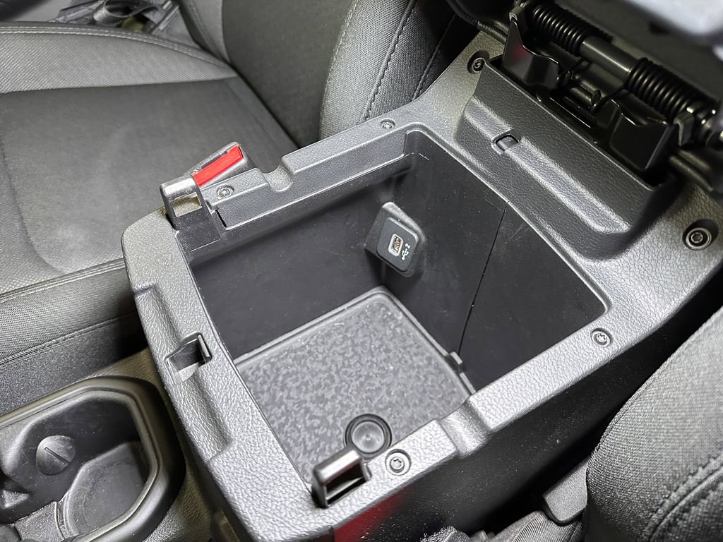 Certified 2023 Jeep Gladiator Sport image 40