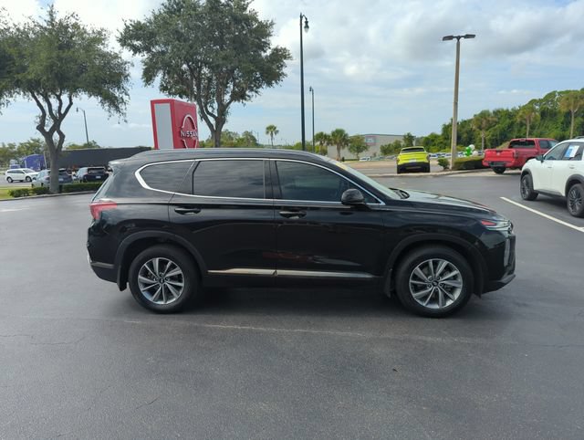 Used 2019 Hyundai Santa Fe SEL FWD image 3