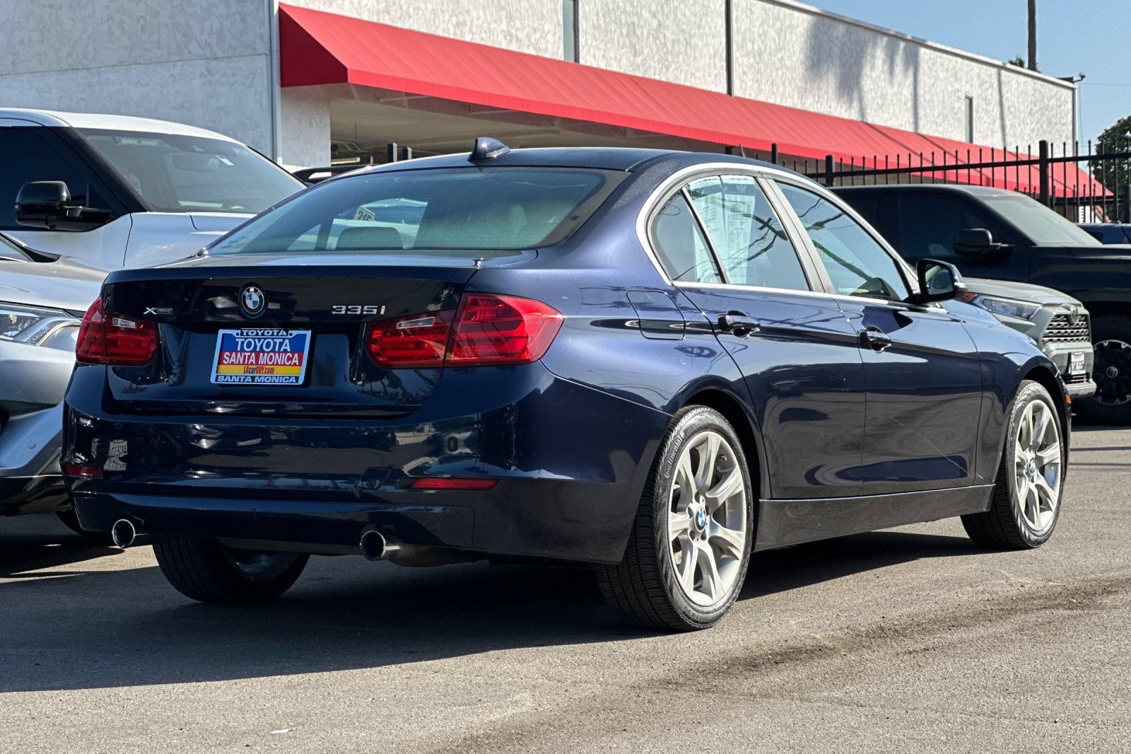 Used 2015 BMW 335i xDrive Sedan AWD/4WD image 4
