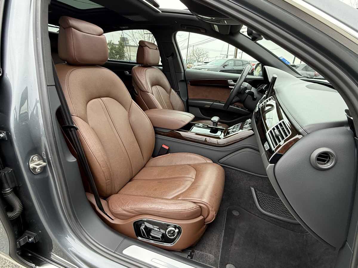 Used 2014 Audi A8 L 4.0T w/ Premium Package image 12