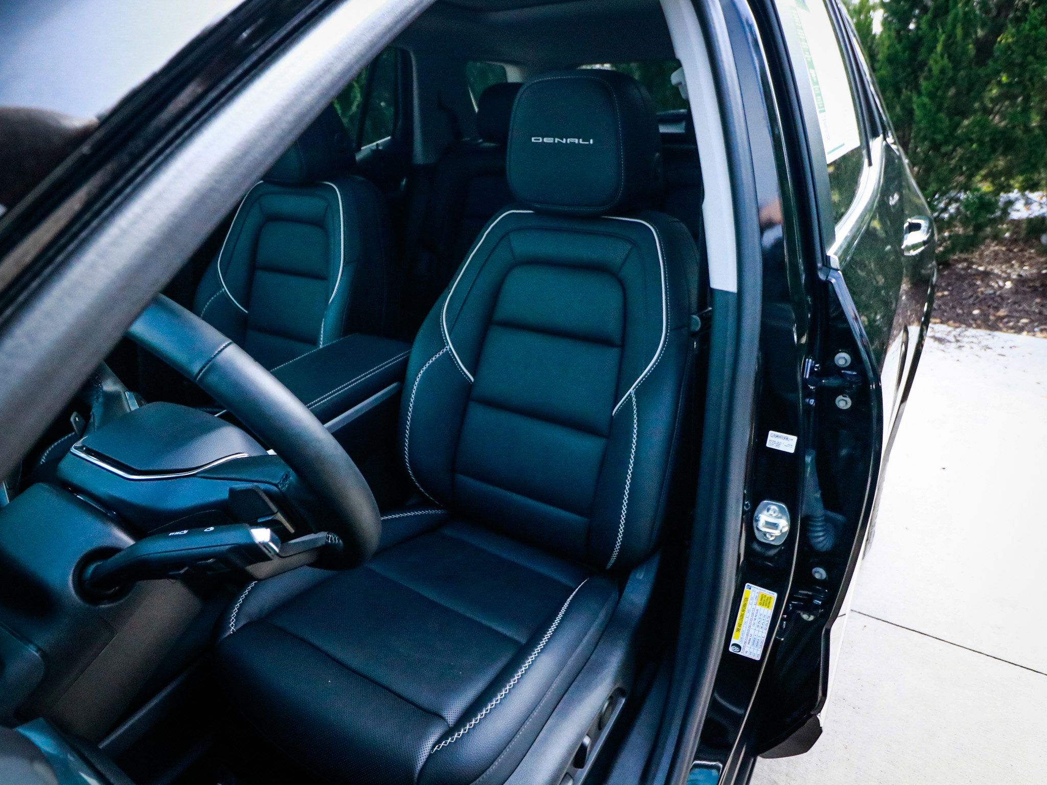 Used 2026 GMC Terrain Denali image 16