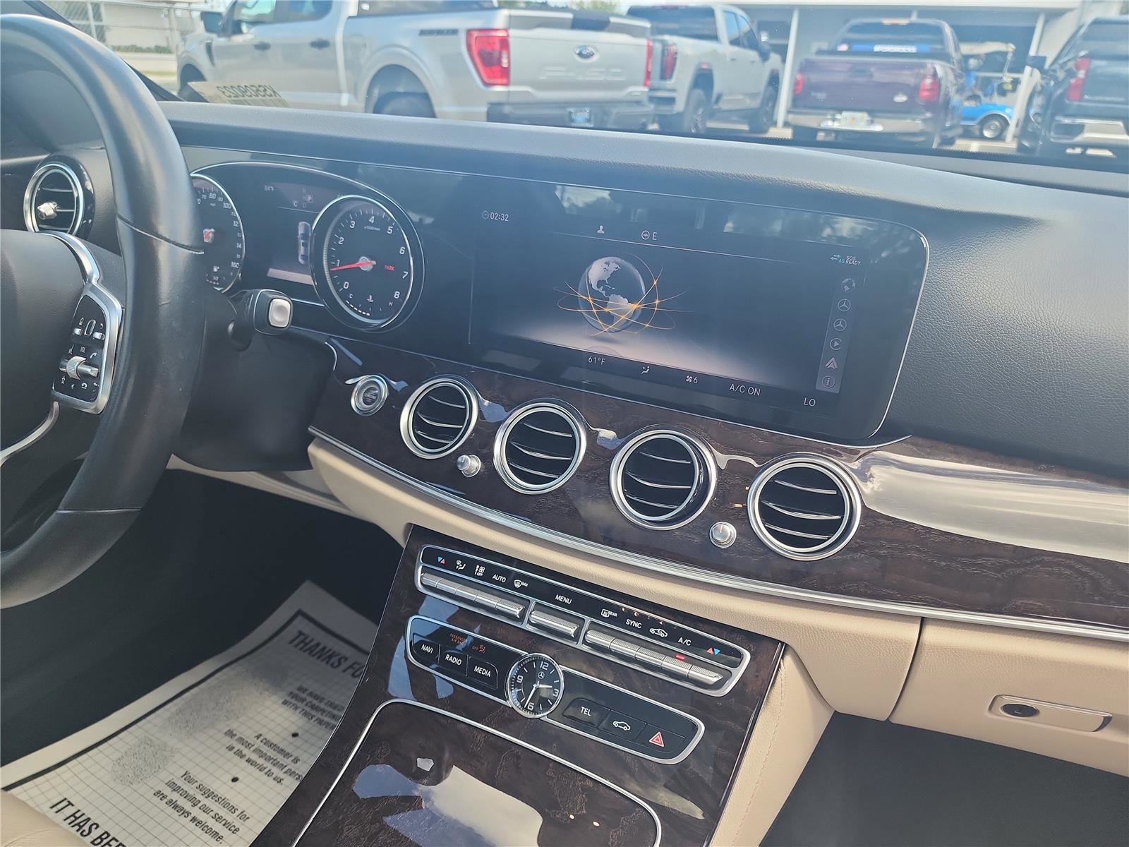 Used 2019 Mercedes-Benz E 300 image 27