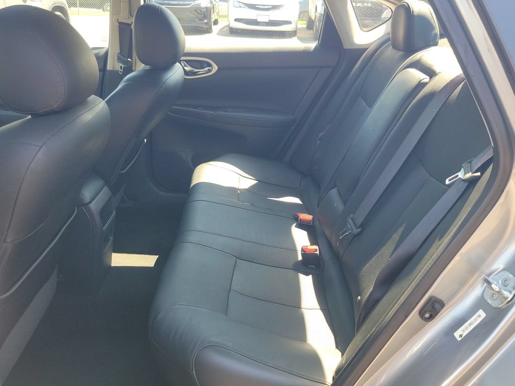 Used 2013 Nissan Sentra SL w/ Premium Pkg FWD image 9