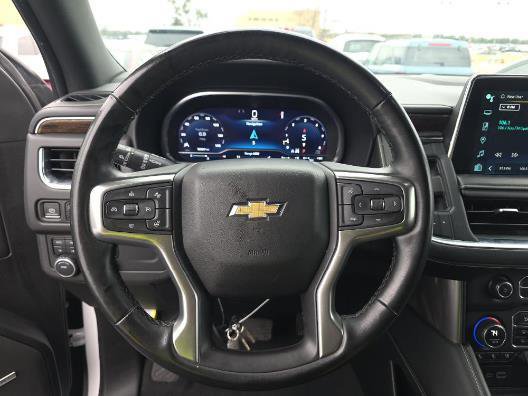 Used 2023 Chevrolet Suburban Premier image 11