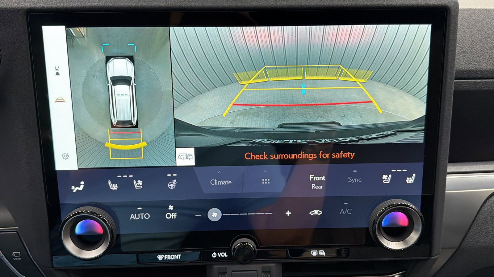 Used 2026 Lexus GX 550 w/ Accessory Package (2T) image 24