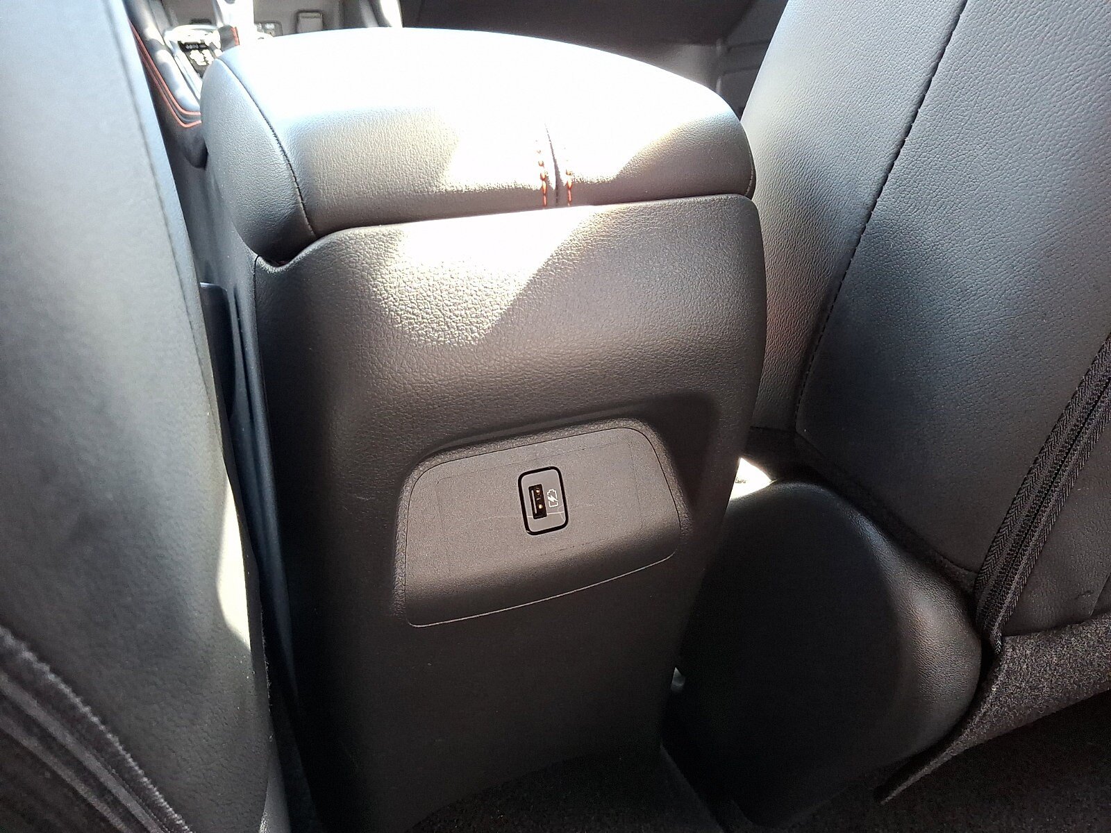 Certified 2025 Nissan Sentra SR w/ SR Premium Package FWD image 12