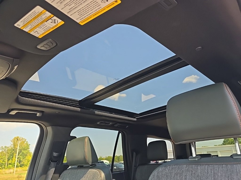 Used 2024 Ford Expedition Timberline image 19