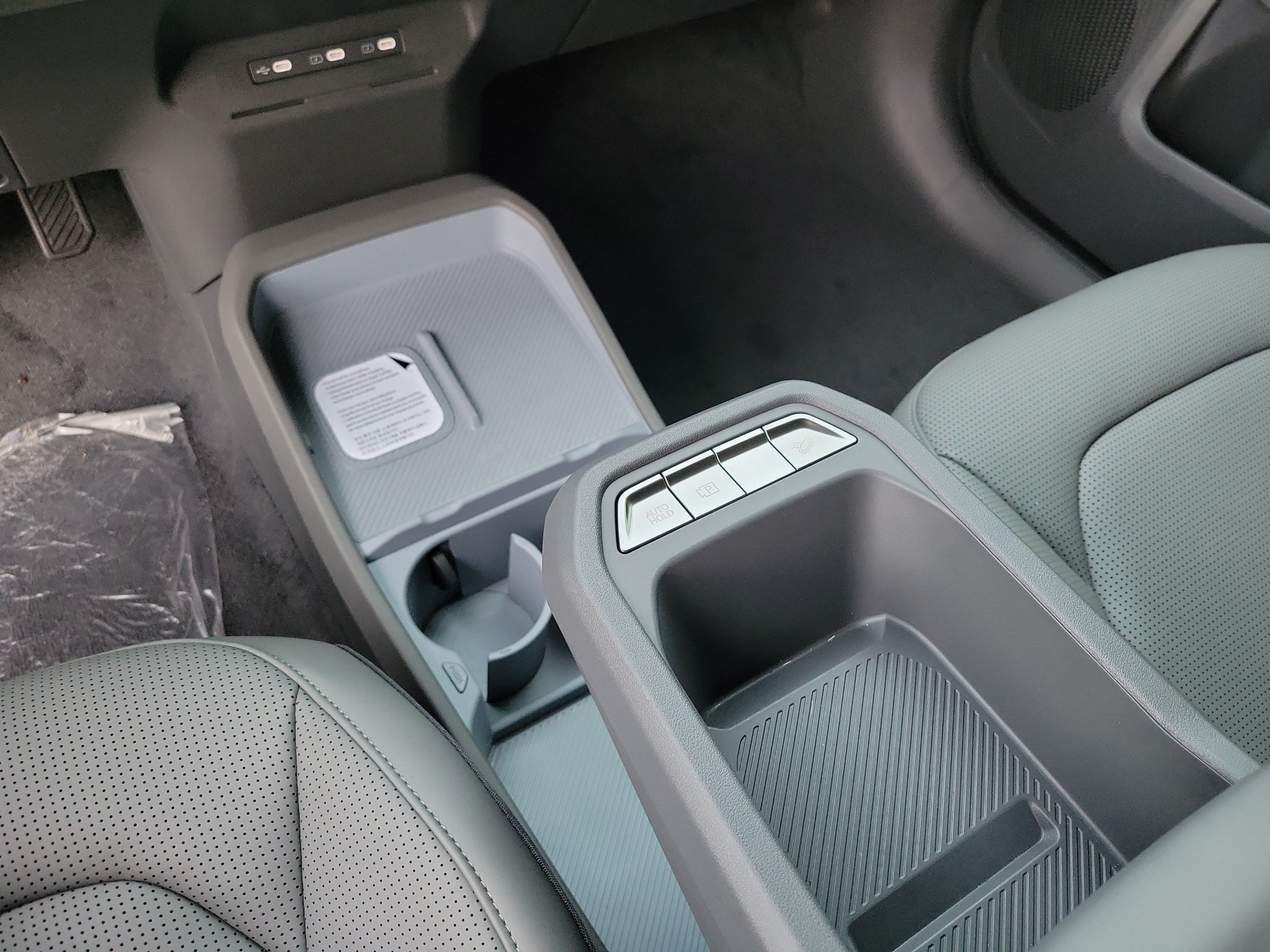 New 2027 Kia EV3 Wind FWD image 21