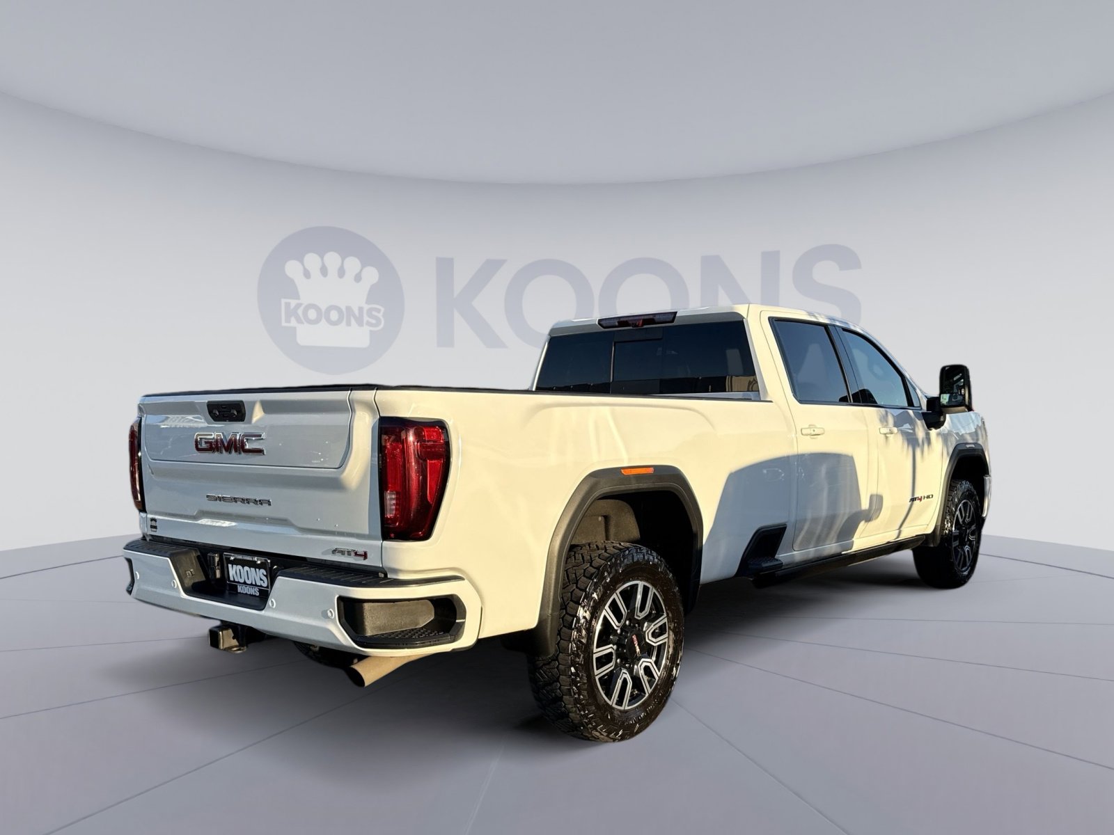 Used 2023 GMC Sierra 2500 AT4 w/ AT4 Premium Plus Package image 7