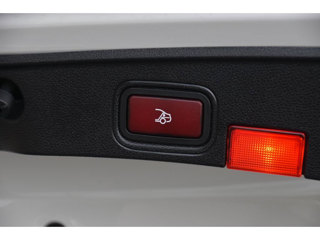 Used 2019 Mercedes-Benz C 43 AMG 4MATIC Cabriolet image 22