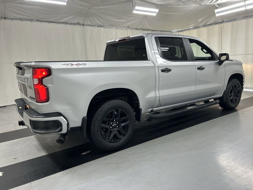 Used 2021 Chevrolet Silverado 1500 Custom w/ Rally Edition AWD/4WD image 2