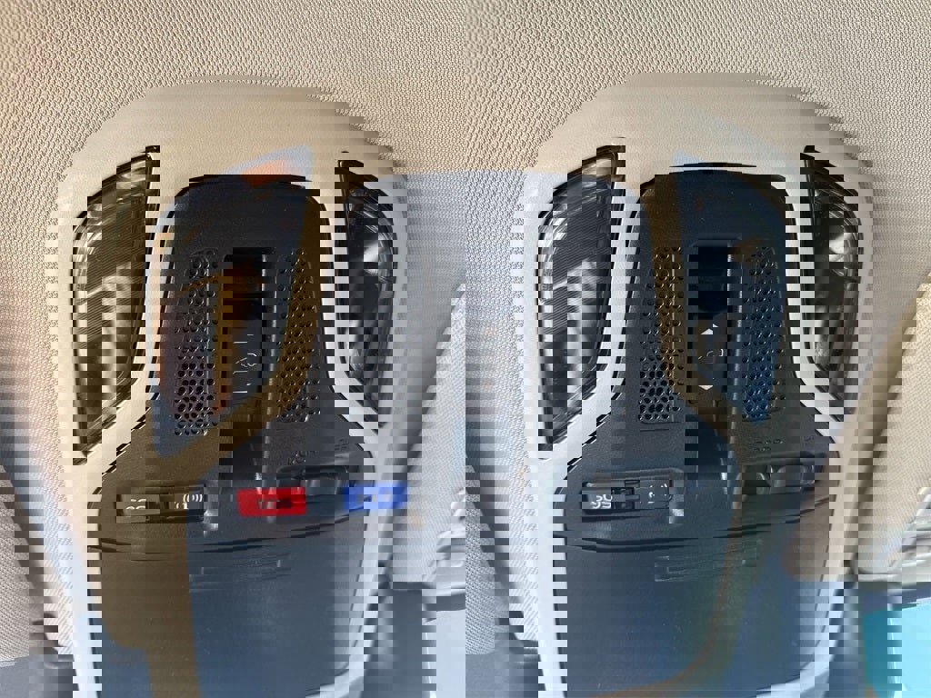 New 2025 Subaru Outback Limited image 12