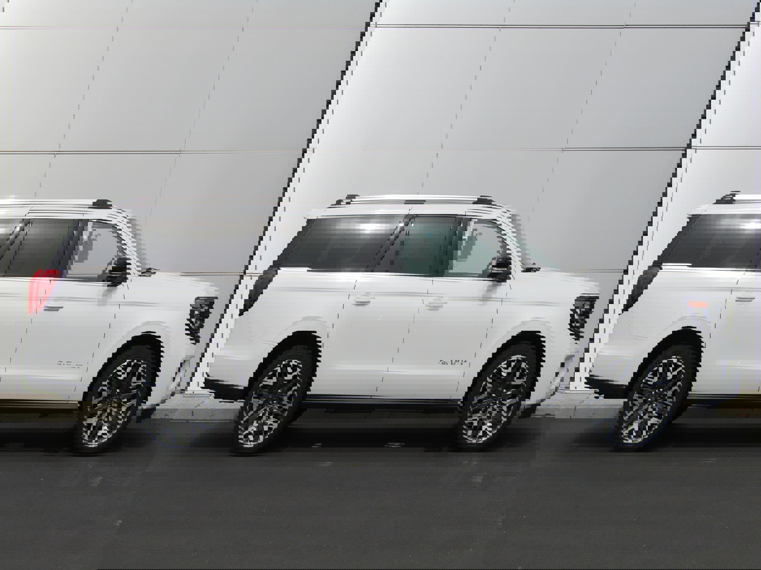 New 2026 Ford Expedition Max Platinum w/ Platinum Ultimate Package AWD/4WD image 7