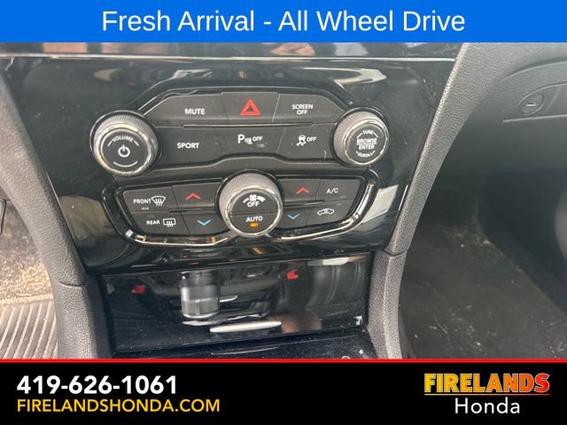 Used 2017 Chrysler 300 S w/ 300S Premium Group AWD/4WD image 27
