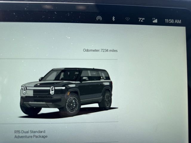 Used 2025 Rivian R1S Adventure AWD/4WD image 29