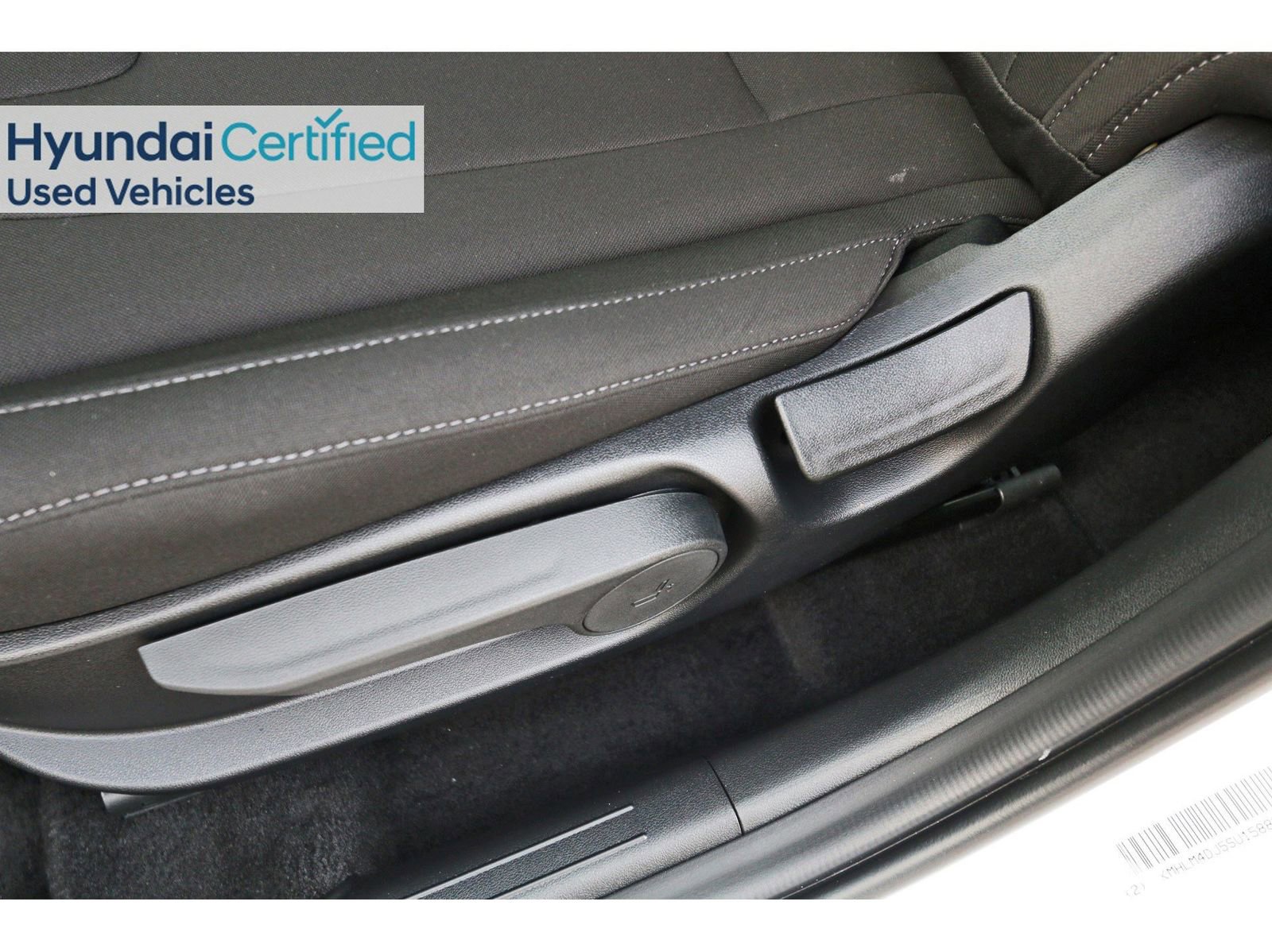 Certified 2025 Hyundai Elantra SEL image 15