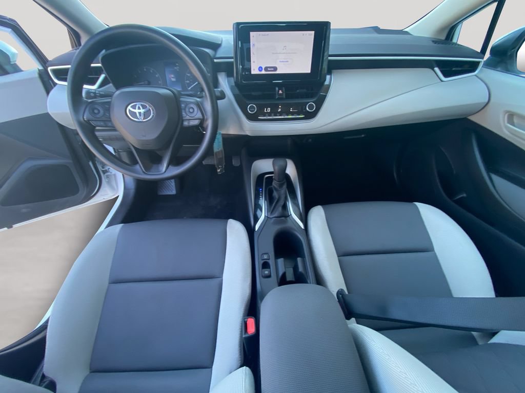Used 2023 Toyota Corolla LE FWD image 8