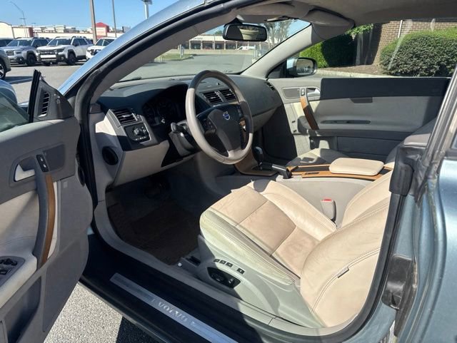 Used 2010 Volvo C70 T5 FWD image 9