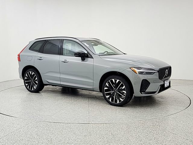 New 2026 Volvo XC60 B5 Ultra w/ Climate Package AWD/4WD image 3